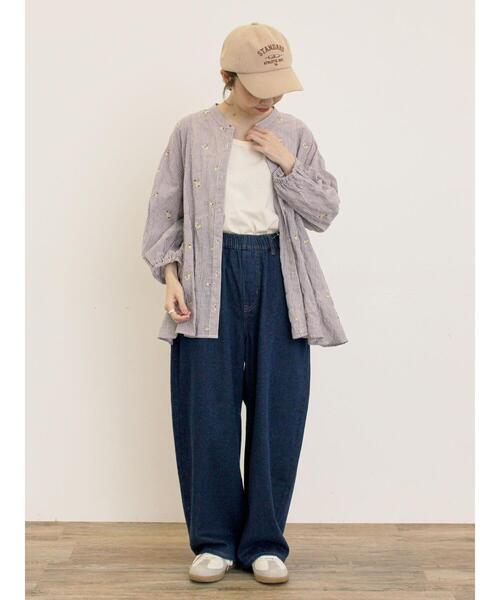 Samansa Mos2（サマンサ モスモス）の「ストライプ総花柄刺繍バンドカラーシャツ（シャツ/ブラウス・レディース・ブルー/グリーン/パープル/レッド・F）」の8枚目の写真