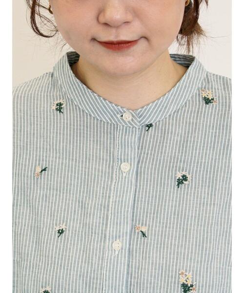 Samansa Mos2（サマンサ モスモス）の「ストライプ総花柄刺繍バンドカラーシャツ（シャツ/ブラウス・レディース・ブルー/グリーン/パープル/レッド・F）」の22枚目の写真
