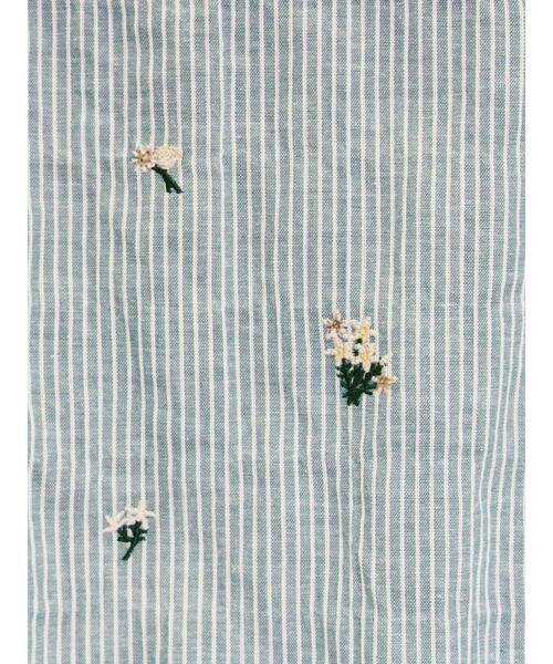Samansa Mos2（サマンサ モスモス）の「ストライプ総花柄刺繍バンドカラーシャツ（シャツ/ブラウス・レディース・ブルー/グリーン/パープル/レッド・F）」の9枚目の写真