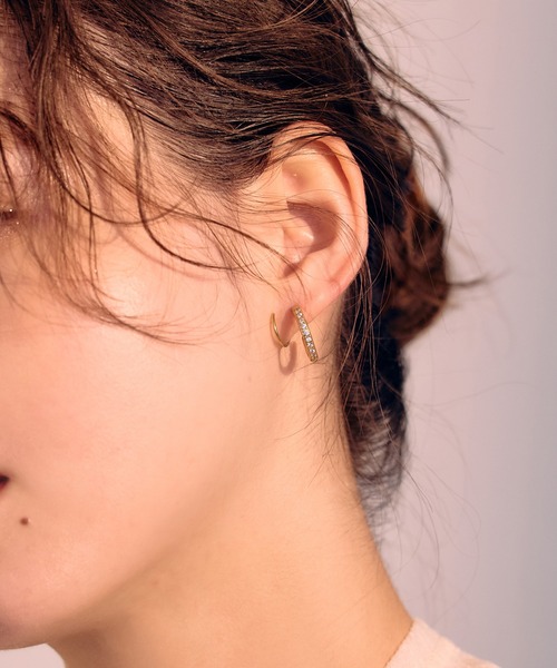 Jolie Toujours(ジョリトゥジュール)の「【汗や水に強い】〈ステンレス〉CZダブルサークルピアス(ピアス(両耳用)・レディース・シルバー/ゴールド・FREE)」の5枚目の写真