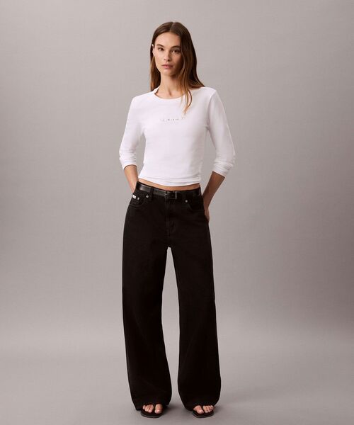 Calvin Klein（カルバン・クライン）の「ロングスリーブ スタンダード ロゴスリムTシャツ（Tシャツ/カットソー・レディース・ブラック/ホワイト/ホワイト系その他・S/XS/M）」の18枚目の写真