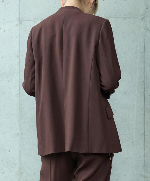 SOFFITTO(ソフィット)の「《2WAYストレッチ・紫外線防止・接触冷感》ノーカラージャケット(ノーカラージャケット・レディース・ブラウン/ブラック・FREE)」の5枚目の写真