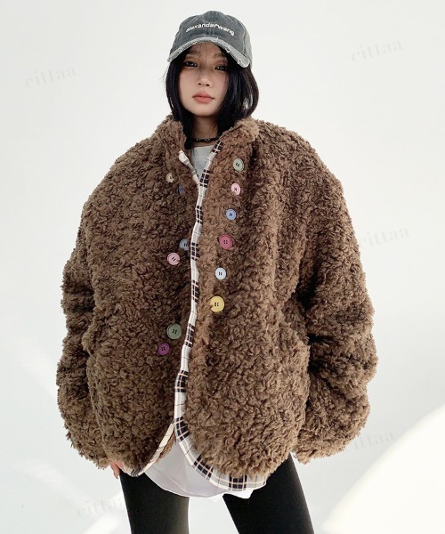 Dalfwin(ダールフィン)の「韓国ファッション ランダムボタンチェックラインプードルコート(その他アウター・レディース・ダークブラウン・FREE)」の1枚目の写真