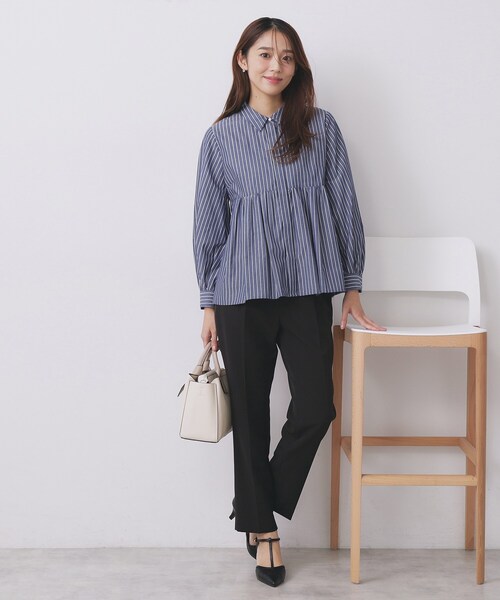 index（インデックス）の「ラメストライプ衿付きペプラムブラウス【洗濯機OK/イージーアイロン/防シワ】《6col》（シャツ/ブラウス・レディース・オフホワイト/ネイビー系5/ブラウン系その他3/サックスブルー系2/ホワイト系9/グリーン系3・40/42/38/36）」の15枚目の写真