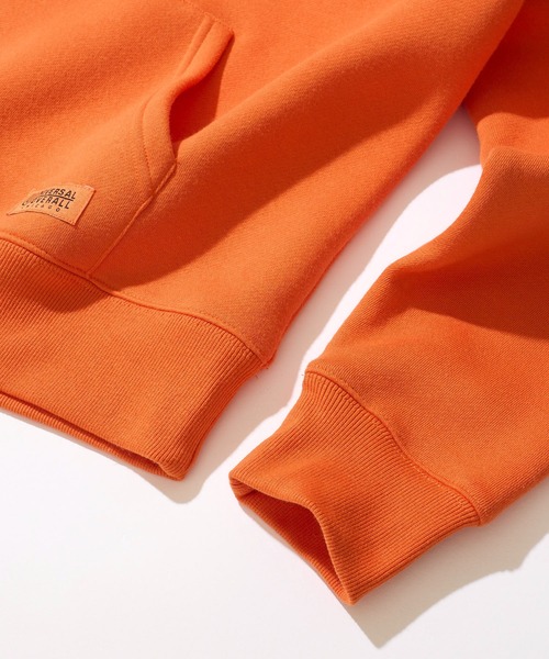 UNIVERSAL OVERALL(ユニバーサルオーバーオール)の「【UNIVERSAL OVERALL】T/C SWEAT HOODIE / 裏起毛スウェットプルオーバーパーカー(パーカー・メンズ・ブラック/グレー/オートミール/オレンジ・LARGE/X-LARGE/MEDIUM)」の22枚目の写真
