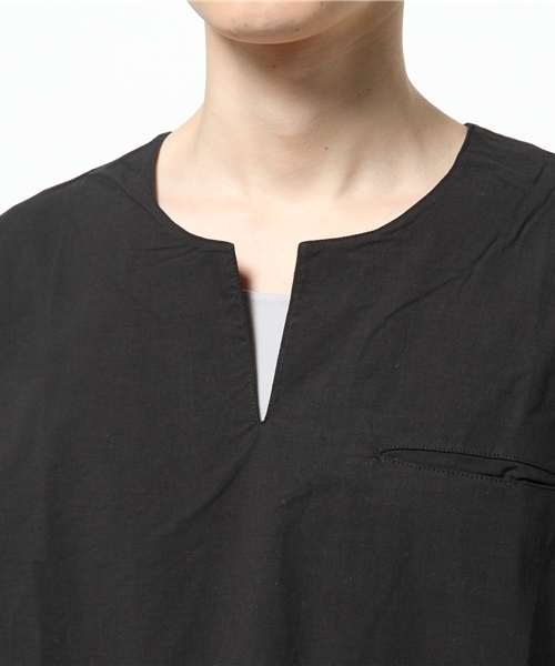 OUTLET(アウトレット)の「【WHO'S WHO gallery】GGキーネックシャツ(シャツ/ブラウス・メンズ・ブラック/オリーブ・MEDIUM/LARGE)」の7枚目の写真