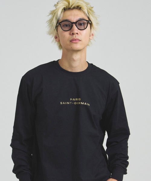 PARIS SAINT-GERMAIN(パリサンジェルマン)の「PSG_メタリックロゴ-LSTEE(Tシャツ/カットソー・メンズ・ホワイト/ブラック・L/XL/M)」の2枚目の写真