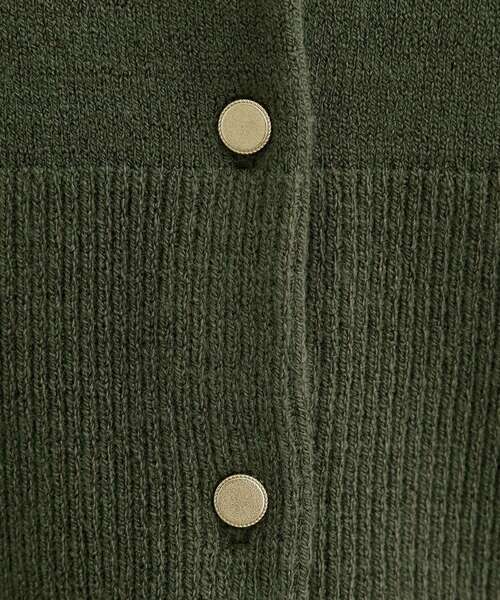 grove(グローブ)の「【毛玉軽減/洗える】編地切替カーディガン(カーディガン/ボレロ・レディース・ブラック/カーキ/オフホワイト/ライトグレー系9/オレンジ・02/03/01/04/05)」の18枚目の写真