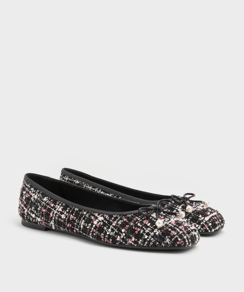 CHARLES & KEITH(チャールズ & キース)の「Barbara バーバラ パールエンベリシュッドボウバレエフラット(バレエシューズ・レディース・レッド/ブラック系その他6/マルチ・22.5cm/23cm/23.5cm/24.5cm/25cm/25.5cm)」の8枚目の写真