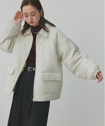 ad thie（アドティエ）の「パデッドキルト 襟付きジャケット（カバーオール）」