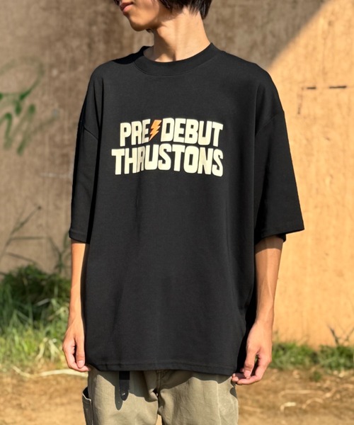 CELENA BEATS(セレナビーツ)の「「デビューまでスラストンズ」 ロゴデザイン オリジナルTシャツ(Tシャツ/カットソー・メンズ・ブラック系その他/ホワイト系その他/ホワイト/ブラック・L/M/S)」の11枚目の写真