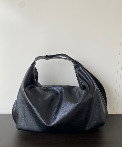 AMAIL（アマイル）の「Simple Big Bag（ショルダーバッグ・レディース・ブラック・FREE）」の13枚目の写真