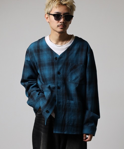 BIG MIKE（ビッグマイク）の「BIG MIKE Heavy Flannel Cardigan ヘビーフランネル オンブレチェック長袖カーディガン（カーディガン/ボレロ・メンズ・ブラック×ブルー・XL/L/M）」の3枚目の写真
