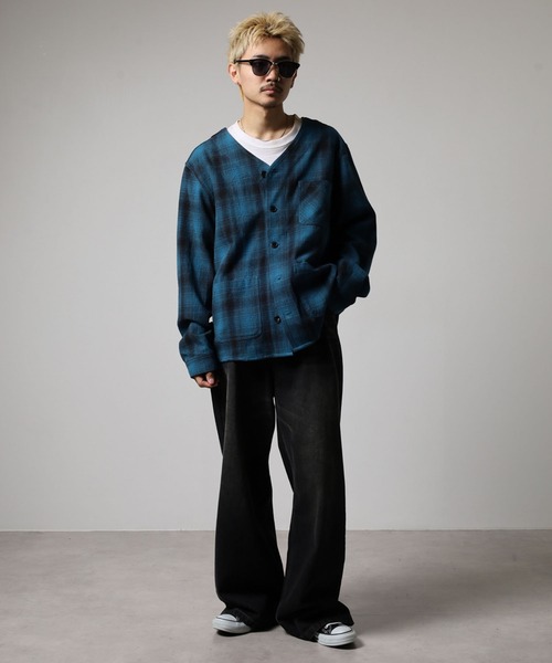 BIG MIKE（ビッグマイク）の「BIG MIKE Heavy Flannel Cardigan ヘビーフランネル オンブレチェック長袖カーディガン（カーディガン/ボレロ・メンズ・ブラック×ブルー・XL/L/M）」の6枚目の写真