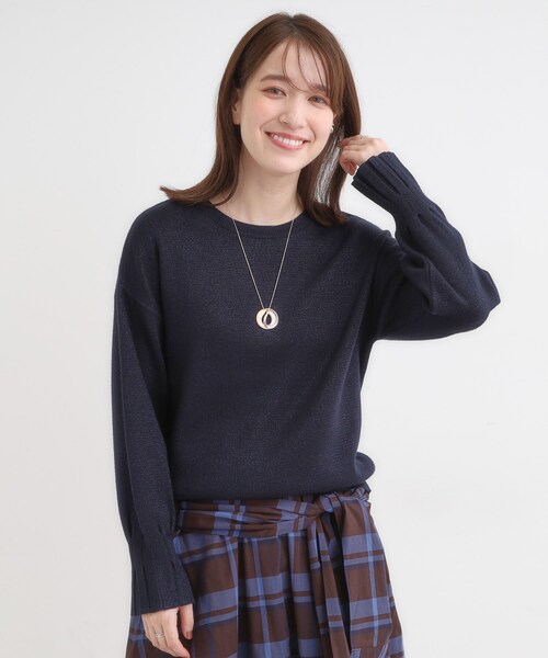 DRESKIP（ドレスキップ）の「【S-LL】お袖タックが女性らしさをプラス 華やかラメニット（ニット/セーター・レディース・ゴールド/ネイビー/パープル/シルバー・02/01/04/03）」の13枚目の写真