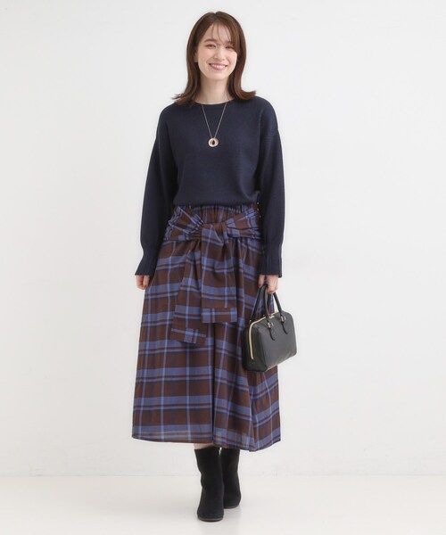 DRESKIP（ドレスキップ）の「【S-LL】お袖タックが女性らしさをプラス 華やかラメニット（ニット/セーター・レディース・ゴールド/ネイビー/パープル/シルバー・02/01/04/03）」の15枚目の写真