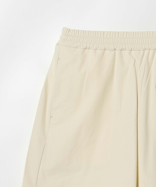 BEAMS GOLF(ビームスゴルフ)の「ORANGE LABEL / インナー付き フレア ショートパンツ(撥水・UVカット)(その他パンツ・レディース・ブラック/ホワイト系その他5/オリーブ・LARGE/MEDIUM/SMALL)」の17枚目の写真