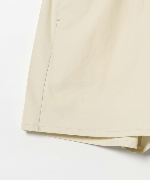 BEAMS GOLF(ビームスゴルフ)の「ORANGE LABEL / インナー付き フレア ショートパンツ(撥水・UVカット)(その他パンツ・レディース・ブラック/ホワイト系その他5/オリーブ・LARGE/MEDIUM/SMALL)」の18枚目の写真