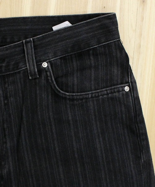 Carhartt WIP（カーハートダブリューアイピー）の「WIP ライランパンツ ストレートデニムパンツ Rylan Pant（デニムパンツ・メンズ・ブラック・34/32/30）」の7枚目の写真