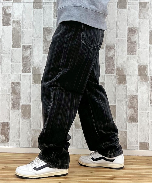 Carhartt WIP（カーハートダブリューアイピー）の「WIP ライランパンツ ストレートデニムパンツ Rylan Pant（デニムパンツ・メンズ・ブラック・34/32/30）」の13枚目の写真