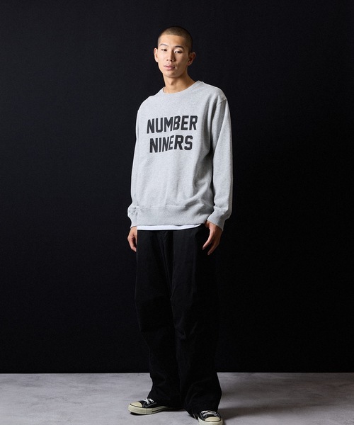 NUMBER (N)INE（ナンバーナイン）の「NUMBER NINERS PRINTED CLASSIC CREWNECK SWEATSHIRT / ナンバー ナイナーズ ロゴプリント クラシック クルーネック スウェットシャツ（スウェット・メンズ・ブラック/トップグレー・M/L/XL）」の14枚目の写真