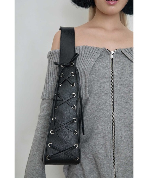 Heart Tattoo(ハートタトゥー)の「lace up shoulder bag / レースアップショルダーバッグ(ハンドバッグ・レディース・シルバー/ブラック・FREE)」の8枚目の写真