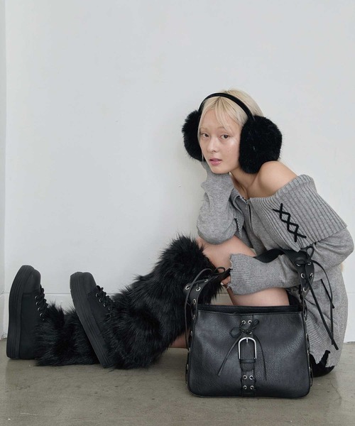 Heart Tattoo(ハートタトゥー)の「lace up shoulder bag / レースアップショルダーバッグ(ハンドバッグ・レディース・シルバー/ブラック・FREE)」の18枚目の写真