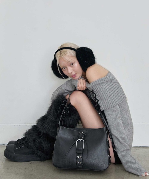Heart Tattoo(ハートタトゥー)の「lace up shoulder bag / レースアップショルダーバッグ(ハンドバッグ・レディース・シルバー/ブラック・FREE)」の21枚目の写真