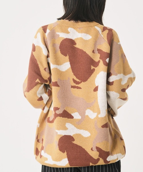 CORISCO（コリスコ）の「アニマルカモフラ柄ニット(M1)（ニット/セーター・メンズ・カーキ系2/ベージュ系1/グレー系2/カーキ系1/ベージュ系2/グレー系1・X-LARGE/LARGE/MEDIUM）」の18枚目の写真
