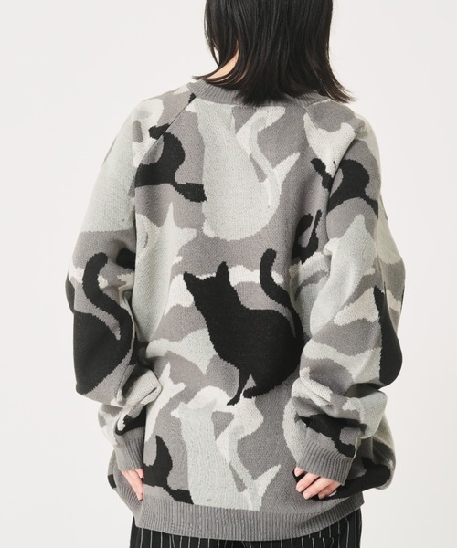 CORISCO（コリスコ）の「アニマルカモフラ柄ニット(M1)（ニット/セーター・メンズ・カーキ系2/ベージュ系1/グレー系2/カーキ系1/ベージュ系2/グレー系1・X-LARGE/LARGE/MEDIUM）」の9枚目の写真