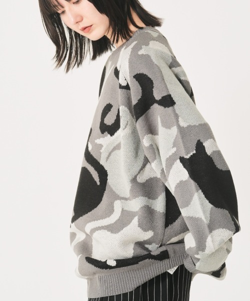 CORISCO（コリスコ）の「アニマルカモフラ柄ニット(M1)（ニット/セーター・メンズ・カーキ系2/ベージュ系1/グレー系2/カーキ系1/ベージュ系2/グレー系1・X-LARGE/LARGE/MEDIUM）」の8枚目の写真