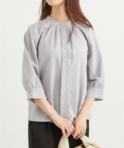 nissen（ニッセン）の「七分袖スタンドカラーカットソーブラウス【ＵＶカット・洗濯機ＯＫ】（シャツ/ブラウス・レディース・オフホワイト/ライトピンク/グレー/ブルー・L/M/3L/LL）」の17枚目の写真