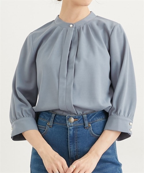 nissen（ニッセン）の「七分袖スタンドカラーカットソーブラウス【ＵＶカット・洗濯機ＯＫ】（シャツ/ブラウス・レディース・オフホワイト/ライトピンク/グレー/ブルー・L/M/3L/LL）」の15枚目の写真