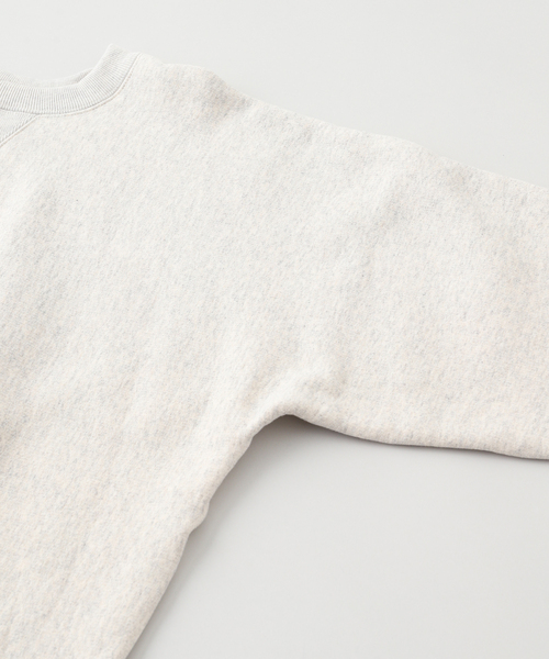 Champion（チャンピオン）の「CHAMPION / チャンピオン RW(R) 1ST PATENT C/N SWEATSHIRT（スウェット・メンズ・グレー・MEDIUM/LARGE）」の3枚目の写真