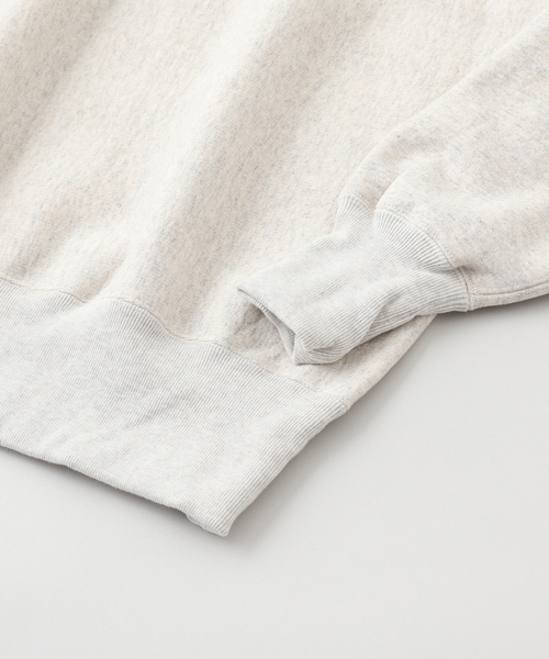 Champion（チャンピオン）の「CHAMPION / チャンピオン RW(R) 1ST PATENT C/N SWEATSHIRT（スウェット・メンズ・グレー・MEDIUM/LARGE）」の4枚目の写真