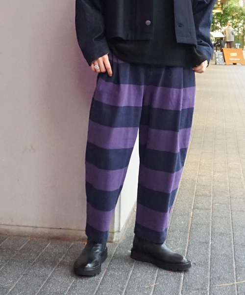 JOURNAL STANDARD LUXE（ジャーナルスタンダード　ラックス）の「ボーダータックパンツ（その他パンツ・レディース・チャコールグレー/ネイビー・FREE）」の2枚目の写真