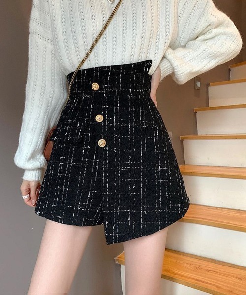 Miniministore(ミニミニストア)の「ツイードショートパンツ ラップスカート風(その他パンツ・レディース・ブラック/オフホワイト・M/S/L)」の2枚目の写真