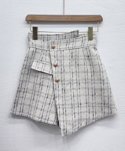 Miniministore(ミニミニストア)の「ツイードショートパンツ ラップスカート風(その他パンツ・レディース・ブラック/オフホワイト・M/S/L)」の13枚目の写真