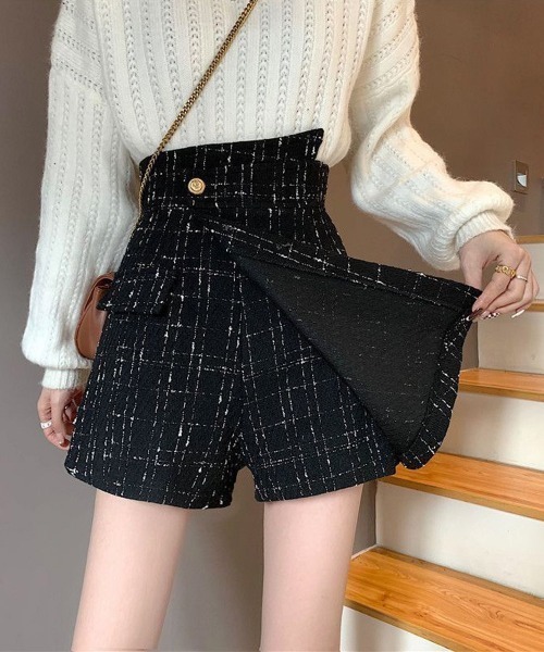 Miniministore(ミニミニストア)の「ツイードショートパンツ ラップスカート風(その他パンツ・レディース・ブラック/オフホワイト・M/S/L)」の17枚目の写真