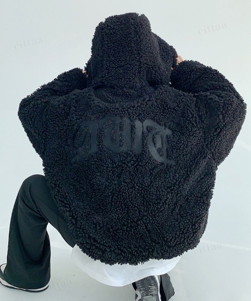 Dalfwin（ダールフィン）の「韓国ファッション バックロゴボアパーカーブルゾン（ブルゾン・レディース・ブラック・FREE）」の8枚目の写真