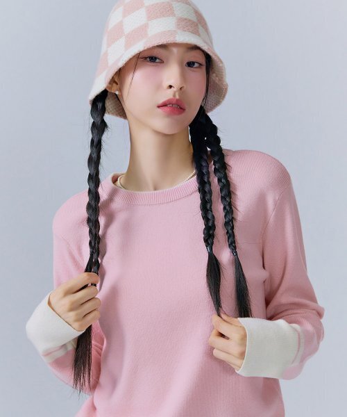 CHASECULT(チェイスカルト)の「レディース 袖配色 ラウンド スウェット-CFRG5261C0P(ニット/セーター・レディース・PINK・85/90)」の2枚目の写真