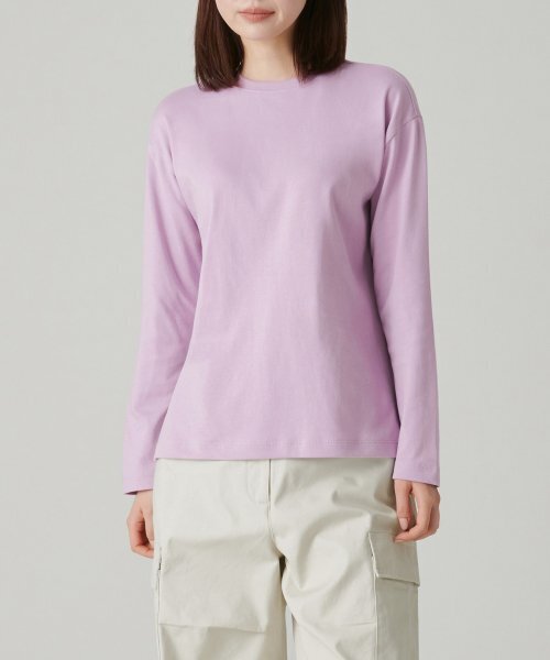MUSINSA STANDARD WOMAN（ムシンサスタンダードウーマン）の「ウィメンズリラックスクルーネック長袖Tシャツ[ライラック]（Tシャツ/カットソー・レディース・その他・SMALL/MEDIUM/LARGE/X-SMALL）」の2枚目の写真