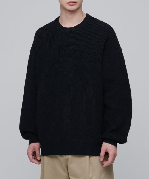 MUSINSA STANDARD(ムシンサスタンダード)の「オーバーサイズリブドクルーネックニット【ブラック】(ニット/セーター・メンズ・その他・SMALL/MEDIUM/LARGE/X-LARGE/XX-LARGE)」の2枚目の写真