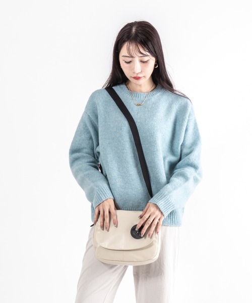 Jack Gomme（ジャックゴム）の「【JACK GOMME】ショルダーバッグ メッセンジャーバッグ　NICO Sac besace（ショルダーバッグ・レディース・アイボリー/ブラック/シルバー/モカ/オリーブ/インディゴブルー/ワインレッド・FREE）」の9枚目の写真