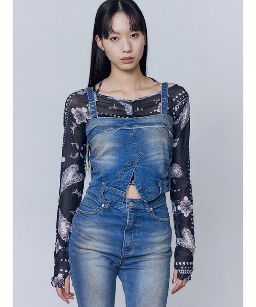 EMODA（エモダ）の「デニムキャミサロペット（サロペット/オーバーオール・レディース・ブラック/ライトブルー/インディゴブルー/ブラウン・SMALL/MEDIUM）」の7枚目の写真