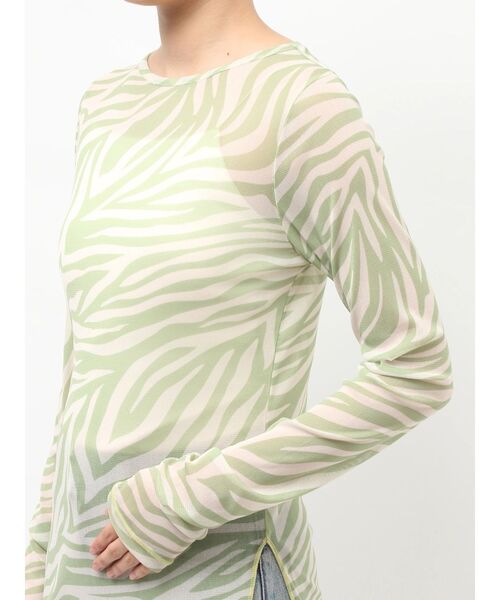Ungrid（アングリッド）の「ゼブラ柄シアーチュールロングスリーブTee（Tシャツ/カットソー・レディース・ブラック/グリーン系その他・FREE）」の20枚目の写真