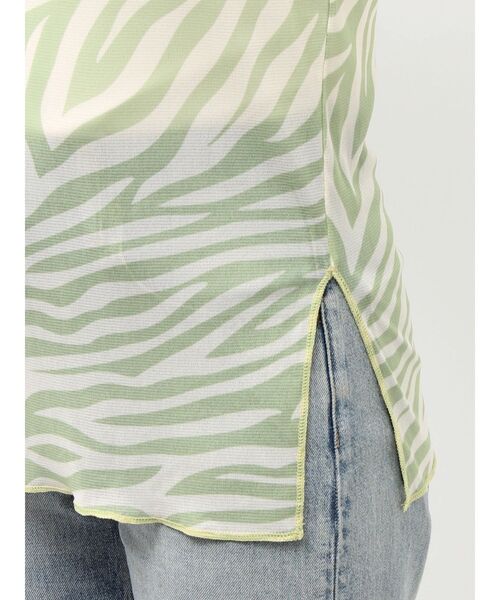 Ungrid（アングリッド）の「ゼブラ柄シアーチュールロングスリーブTee（Tシャツ/カットソー・レディース・ブラック/グリーン系その他・FREE）」の21枚目の写真