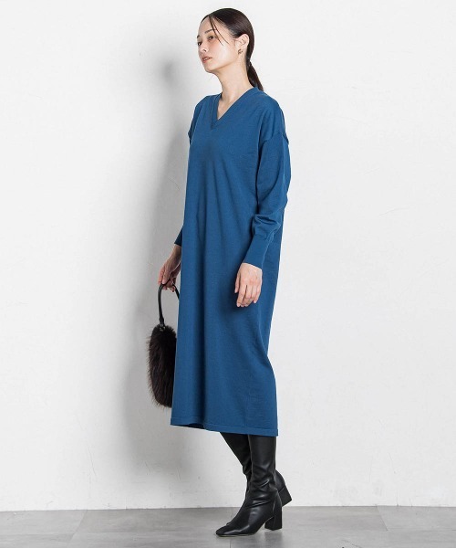 LAUTREAMONT(ロートレアモン)の「【WEB限定】Vネックニットワンピース≪丈長めあり/手洗い可能≫(ワンピース・レディース・ネイビー/ブラウン/ブルー/チャコールグレー/ブラック・9号/11号)」の7枚目の写真