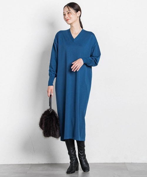LAUTREAMONT(ロートレアモン)の「【WEB限定】Vネックニットワンピース≪丈長めあり/手洗い可能≫(ワンピース・レディース・ネイビー/ブラウン/ブルー/チャコールグレー/ブラック・9号/11号)」の8枚目の写真