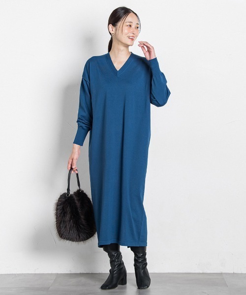 LAUTREAMONT(ロートレアモン)の「【WEB限定】Vネックニットワンピース≪丈長めあり/手洗い可能≫(ワンピース・レディース・ネイビー/ブラウン/ブルー/チャコールグレー/ブラック・9号/11号)」の6枚目の写真